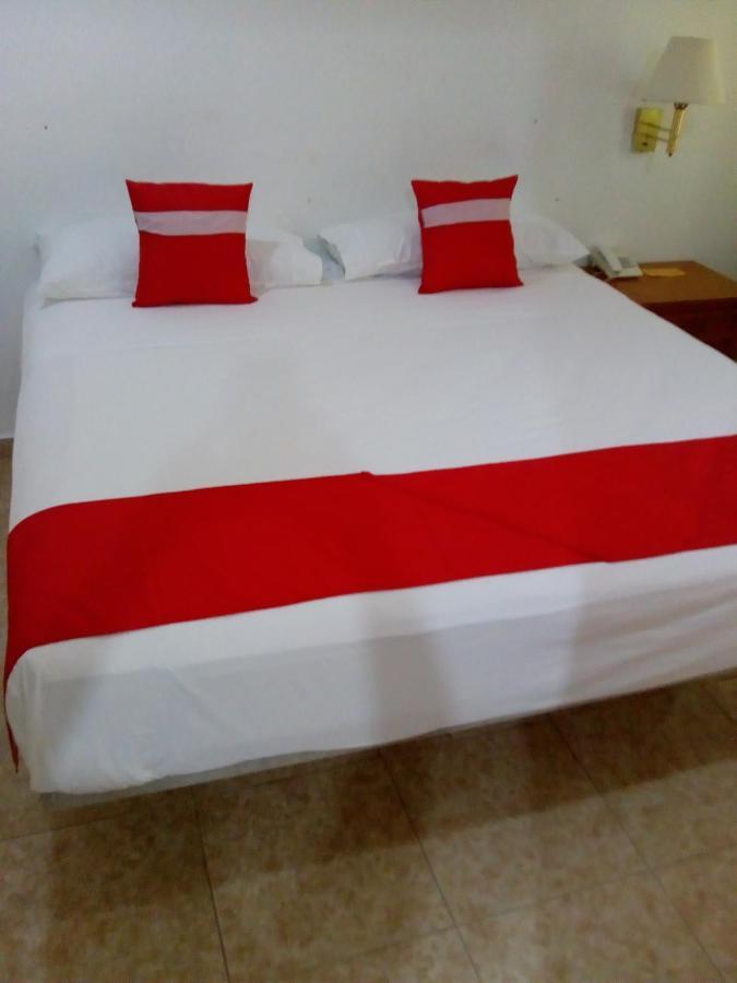 Hotel Gandhi Chetumal Exteriér fotografie